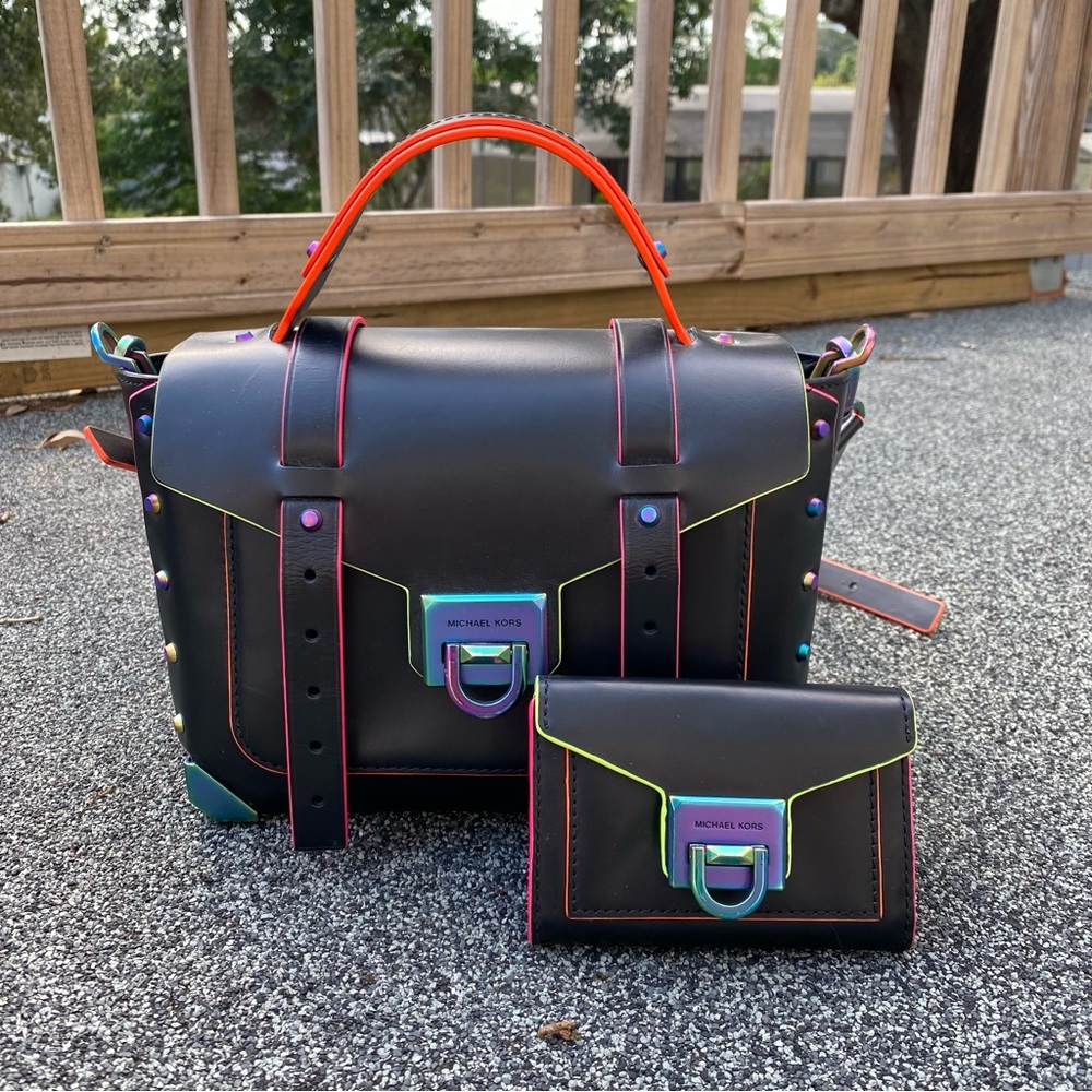 Manhattan Medium Contrast-Trim Leather Satchel and Wallet